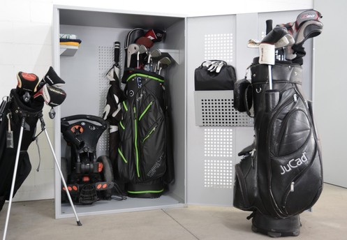 Gommiswald 2016 Golf Elektro-Caddyschrank beladen